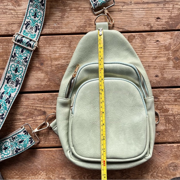 NWOT Vegan Leather Crossbody Bag with guitar strap - Picture 2 of 4